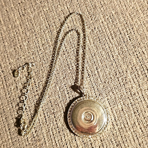 STYLE DOTS BLING STATEMENT NECKLACE - Picture 2 of 2